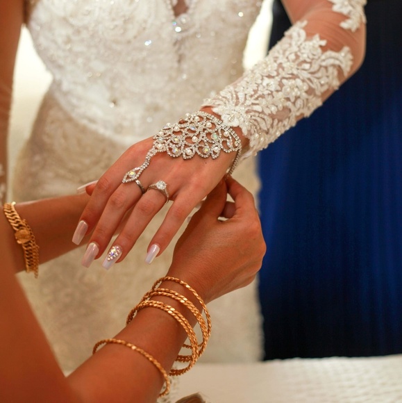 Wedding dress